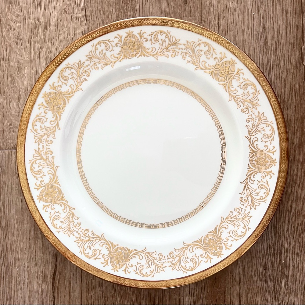 Aynsley England John Imperial Gold 194 Dinner Plate 10.5” Fine Bone‎ China